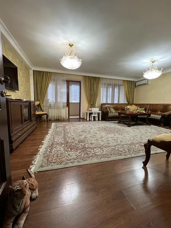 4-комнатная Квартира — аренда посуточно в Избербаш