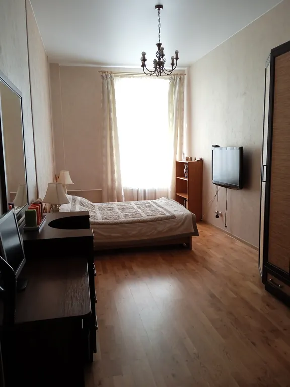 Просторная квартира около замка