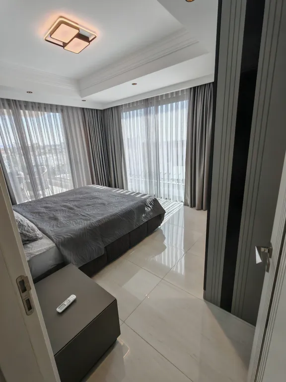 Квартира 1+1 в Azura World c видом на бассейн и аквапарком