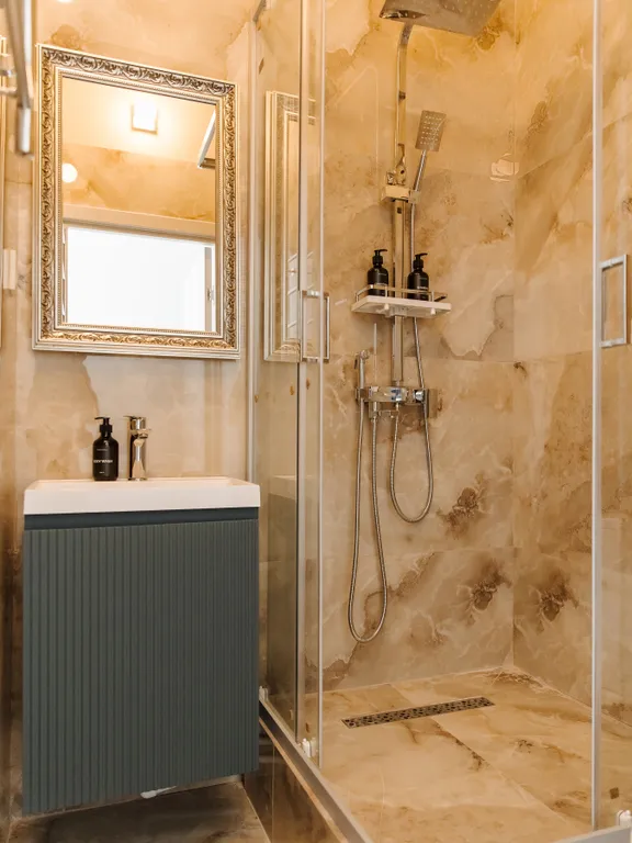 Квартира с новым ремонтом в 300 м от Эрмитажа в части Владимирского дворца