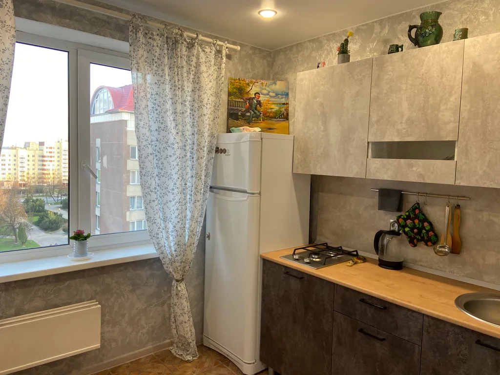 Рядом с центром