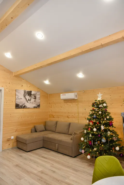 Уютный дом с баней и чаном