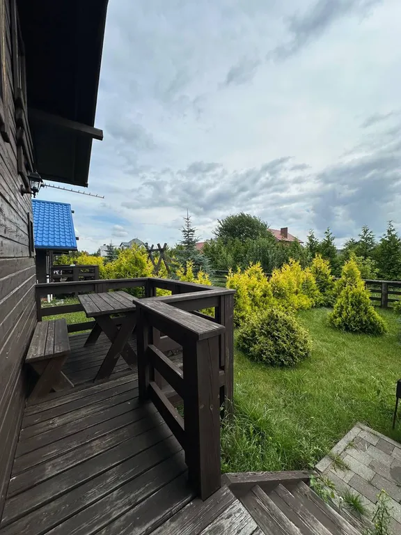 Двухэтажный гостевой дом