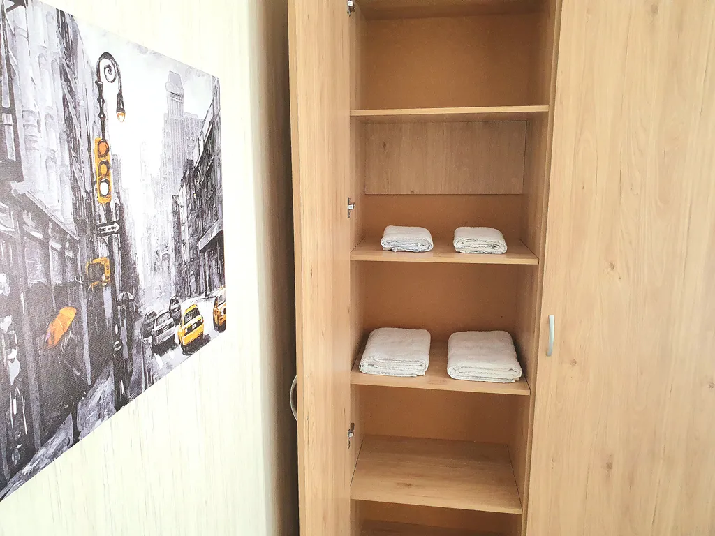 Квартира Квартира Уютная студия в тихом районе — Цемдолина