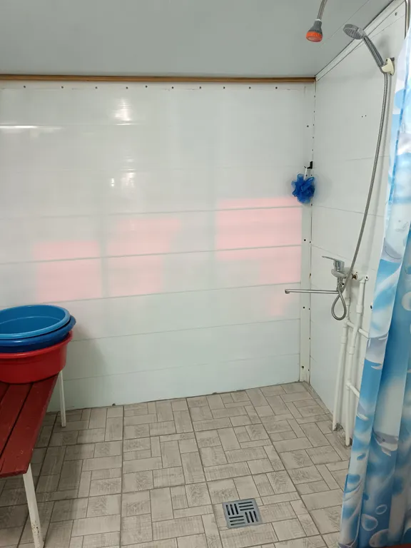 Комната в гостевом доме на 3 человек в 800 метров от озера