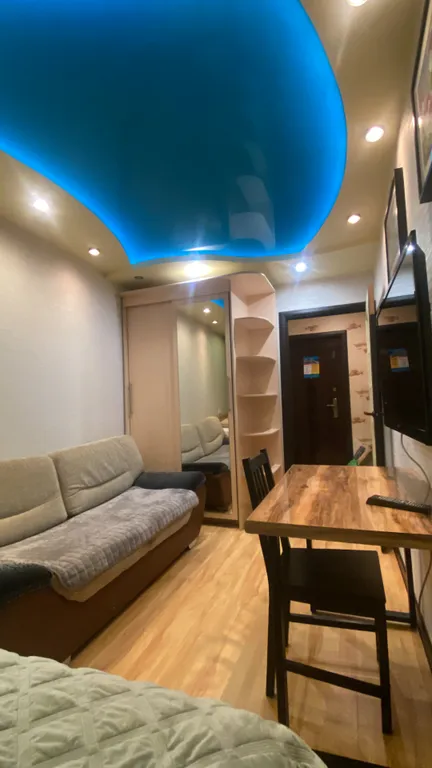 2-х комнатная квартира с балконом в Октябрьском районе. Отчётные док.