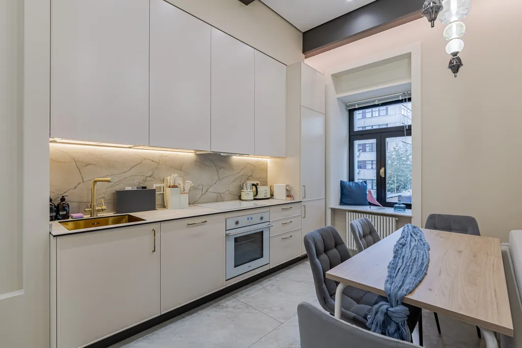 Квартира Квартира в историческом особняке — Москва