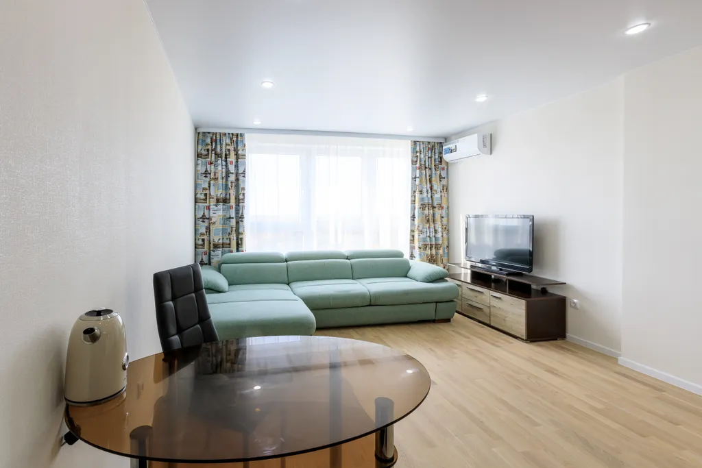 "Сутки-24" 2-комнатная квартира с панорамным видом на Кремль — аренда посуточно в Тобольск