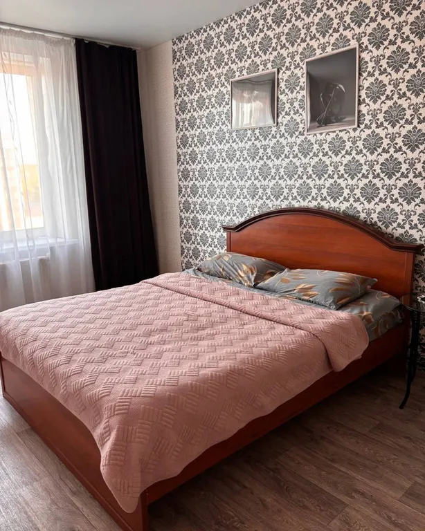 1-комнатная Квартира — аренда посуточно в Октябрьский