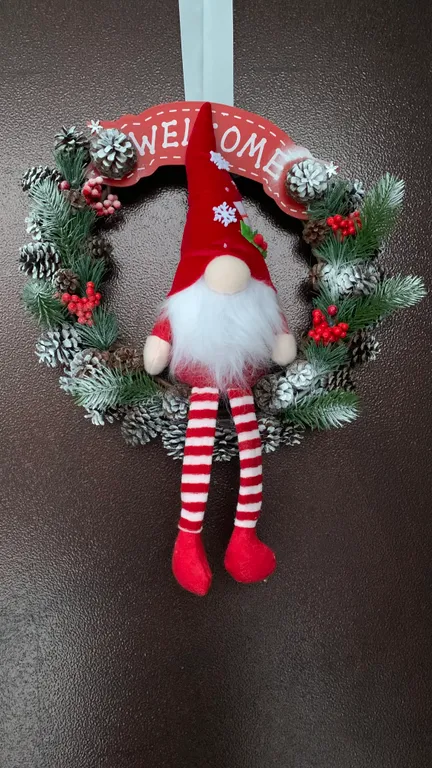 Уютный современный дом с террасой и банным чаном на участке 17 соток