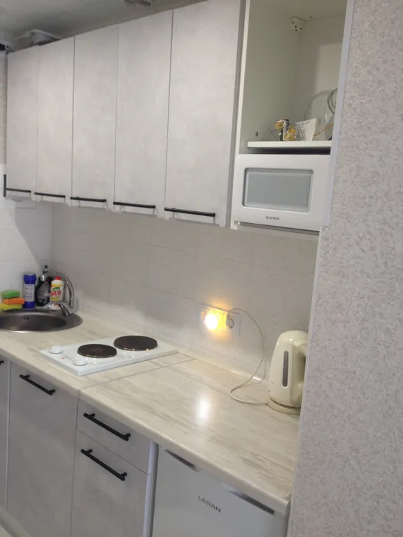 Уютная квартира у моря с бассейном