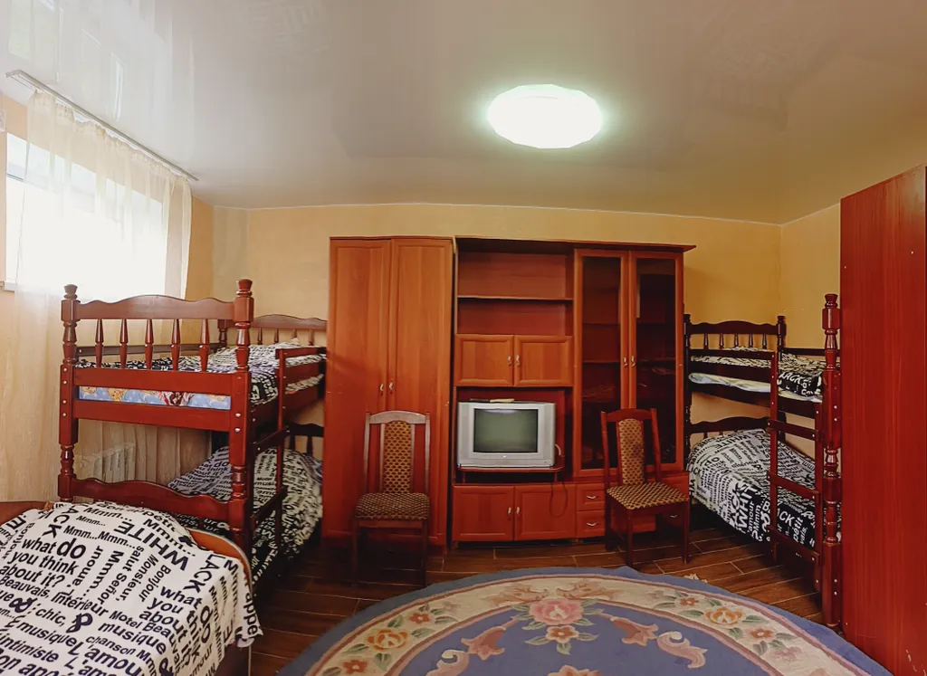 6-комнатный Дом