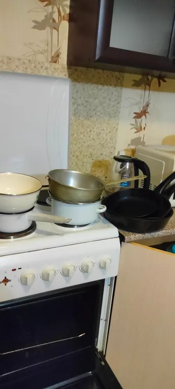 Квартира Квартира Уютная студия в центре Шушар имеет два окна, почти как однокомнатная — Шушары