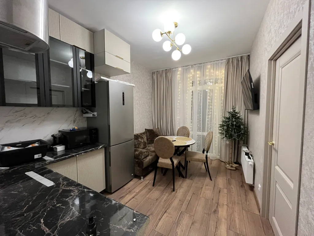 Видовая на озеро и город уютная квартира — аренда посуточно в Петрозаводск