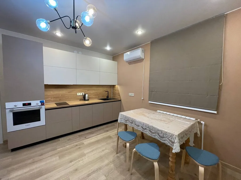 Уютная 2комнатная квартира возле people's park