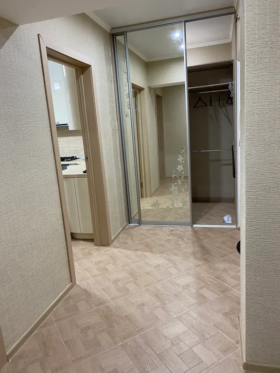 Уютная квартира возле ТРЦ Вершина до 4-х гостей