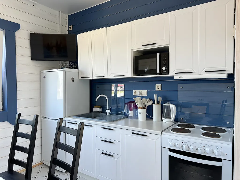 Коттедж с сауной с видом на лес