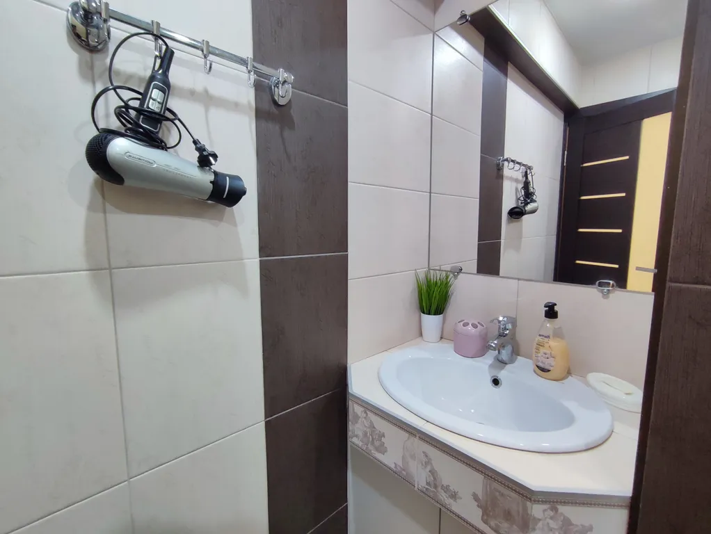 Апартаменты в самом центре (площадь победы, три штыка, амфитеатр)