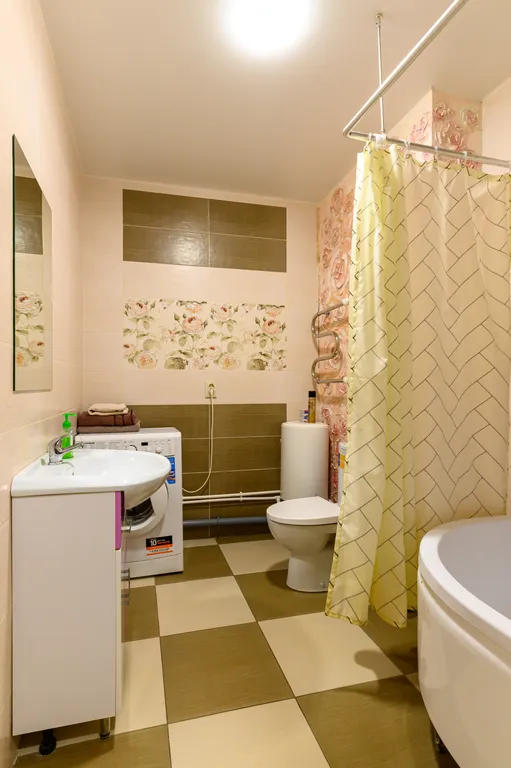 Апартаменты с видом на горы в центре города