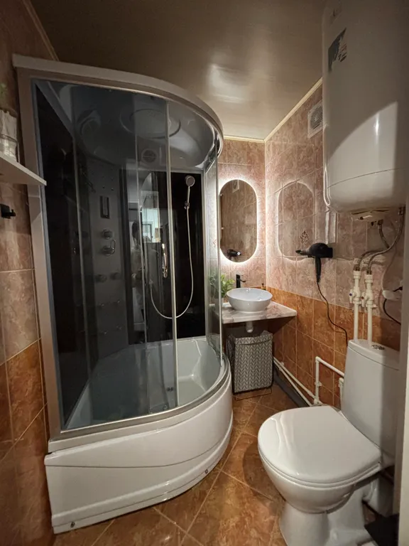 Уютная студия с видом на лес