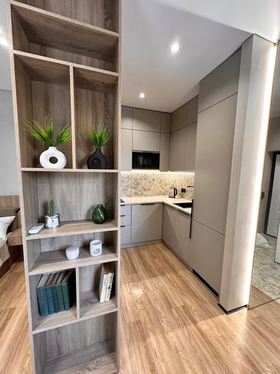 Апартаменты с балконом в центре курортной зоны