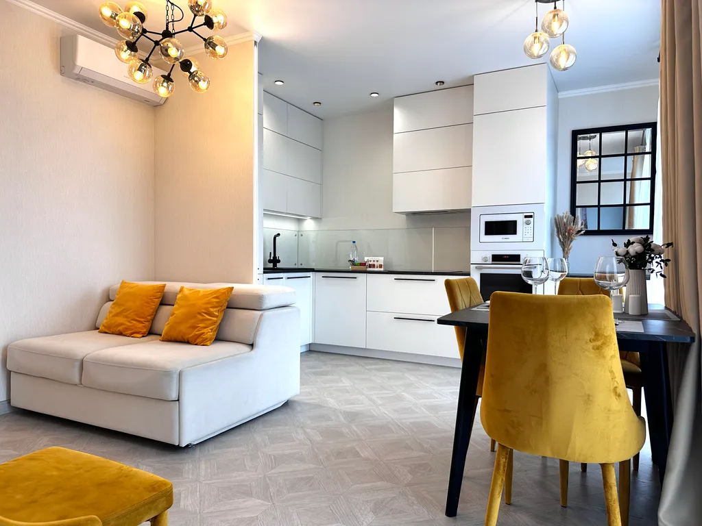 Квартира 3-комнатная Квартира — Калининград