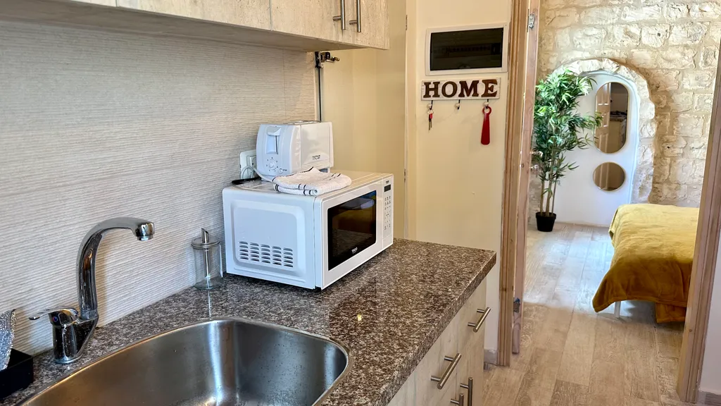 Уютная квартира с террасой рядом с Парижской площадью