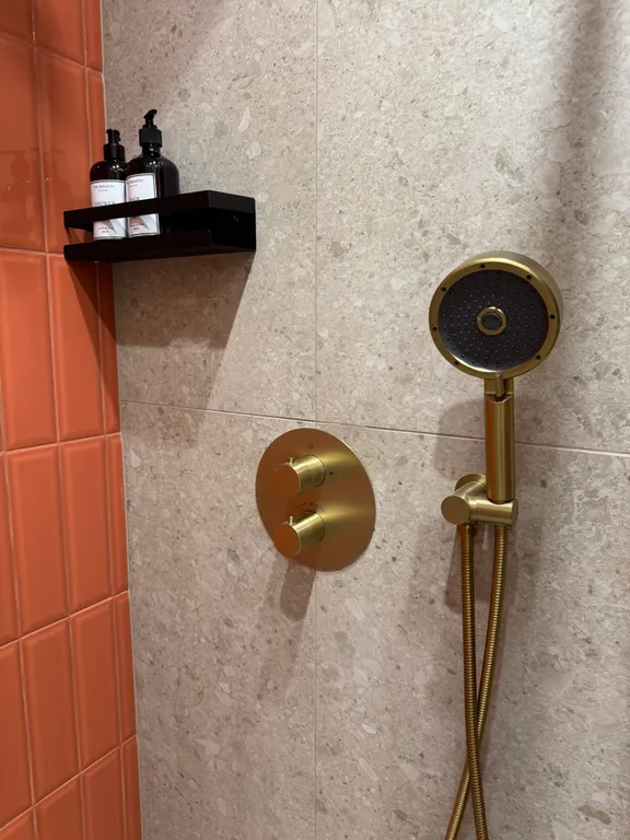 Коттедж с видом на море и индивидуальной террасой