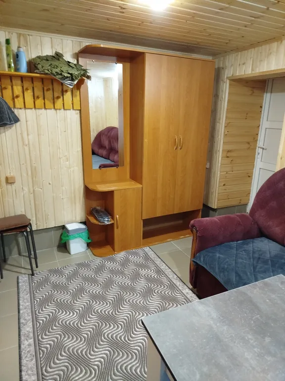 Дом с баней и панорамными окнами на первой линии