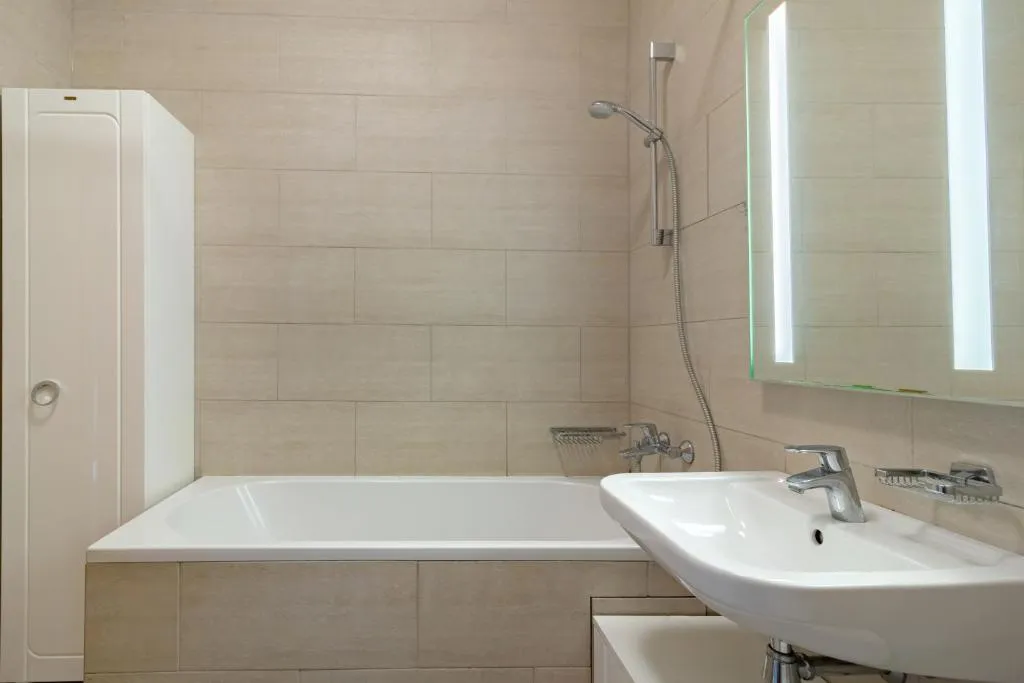 Апартаменты с видом на море и балконом №302