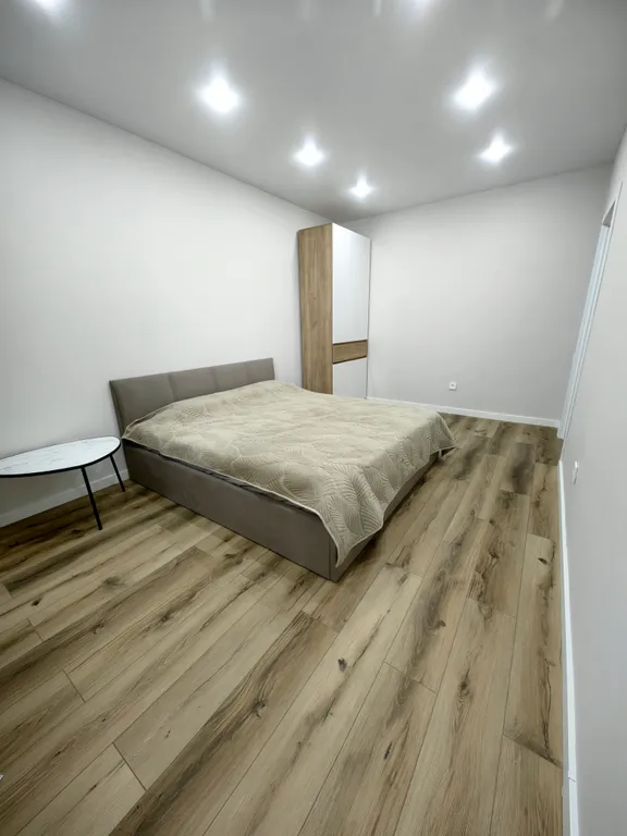 Евро 3х комнатная квартира рядом с площадью Победы и Горным воздух 5ми