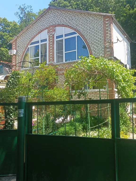 Коттедж Дом у моря в курортной зоне — Широкая Балка