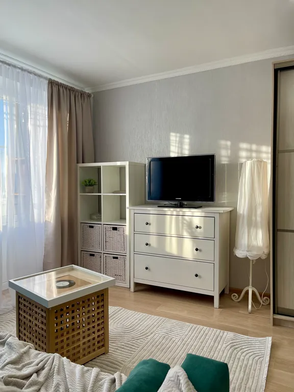 Квартира 1-комнатная квартира после ремонта до 4 человек у метро Кузьминки — Москва