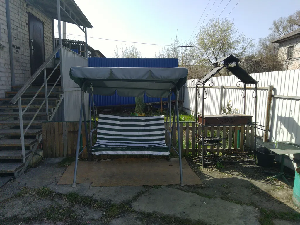 Трехкомнатная квартира в районе НЛМК