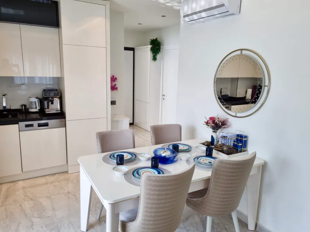 Стильные апартаменты в центре