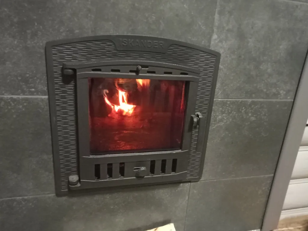 Дом с баней на дровах в 10 минутах от Кирова, баня входит в стоимость