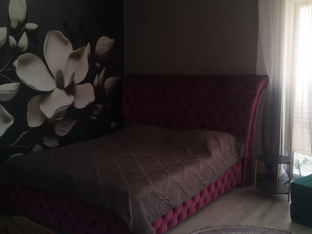 Домик у каньона