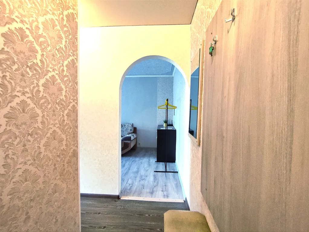 Квартира рядом с ТРЦ Макси