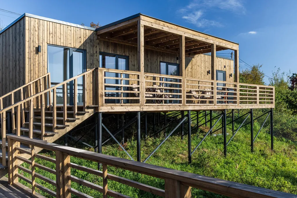 Дом с видом на закат