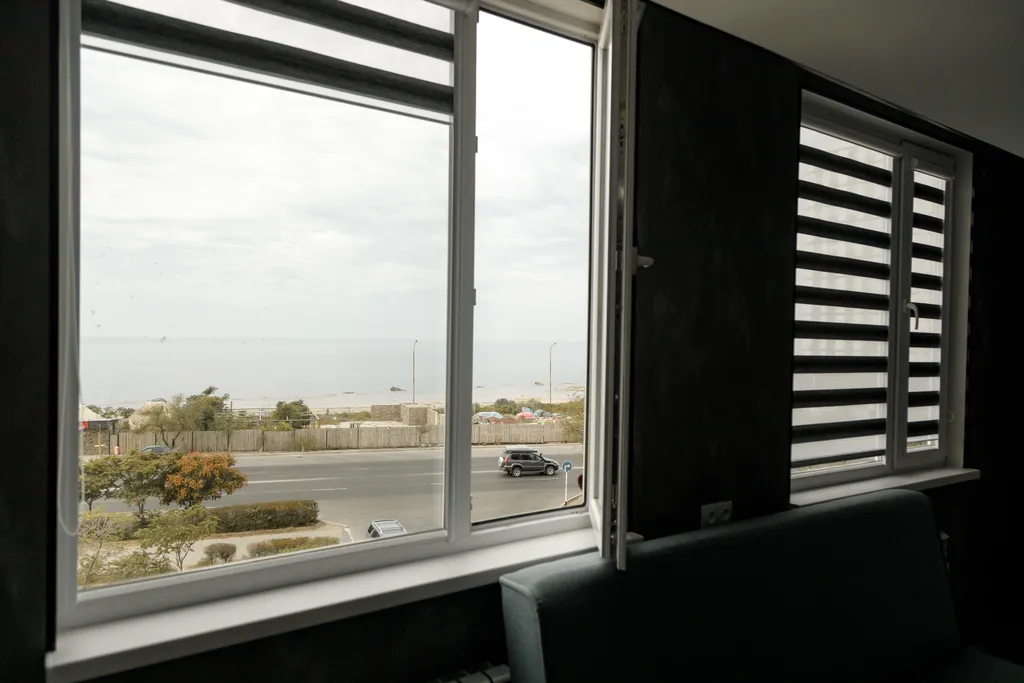 Студия с видом на море