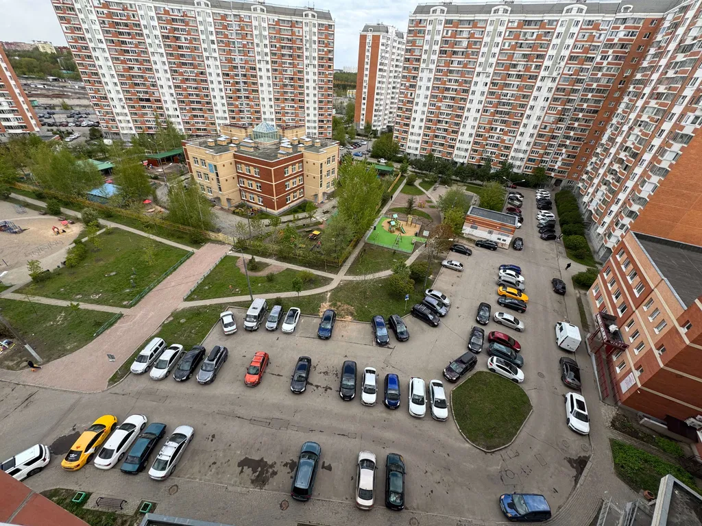 Квартира Квартира с легким доступом ко всему городу — Лобня