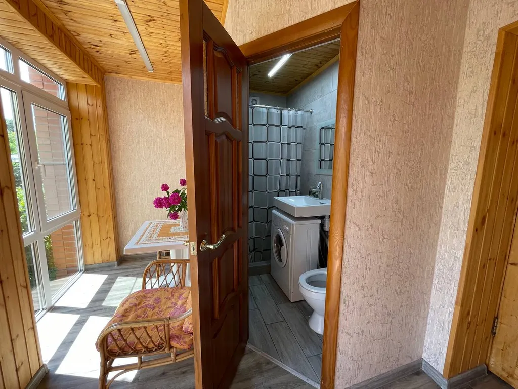 Коттедж Дом на берегу озера — Нефтегорск