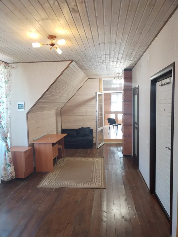 Коттедж Рябиновый домик с видом на лес и реку — Агалатово