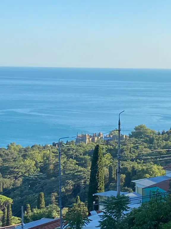 Живописный вид на море