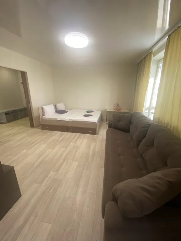 Просторный люкс с большой ванной и двумя лоджиями