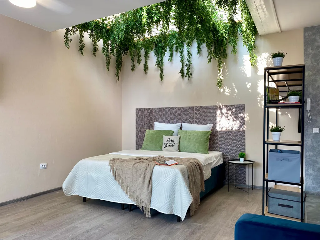 Студия Ботаника в сосновом бору