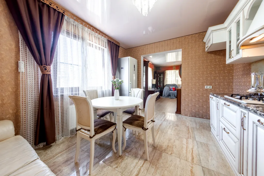 Уютный дом в центре