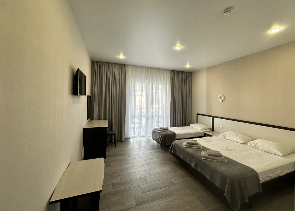 Квартира Стандартный 3-х номер с балконом — аренда посуточно в Кабардинка