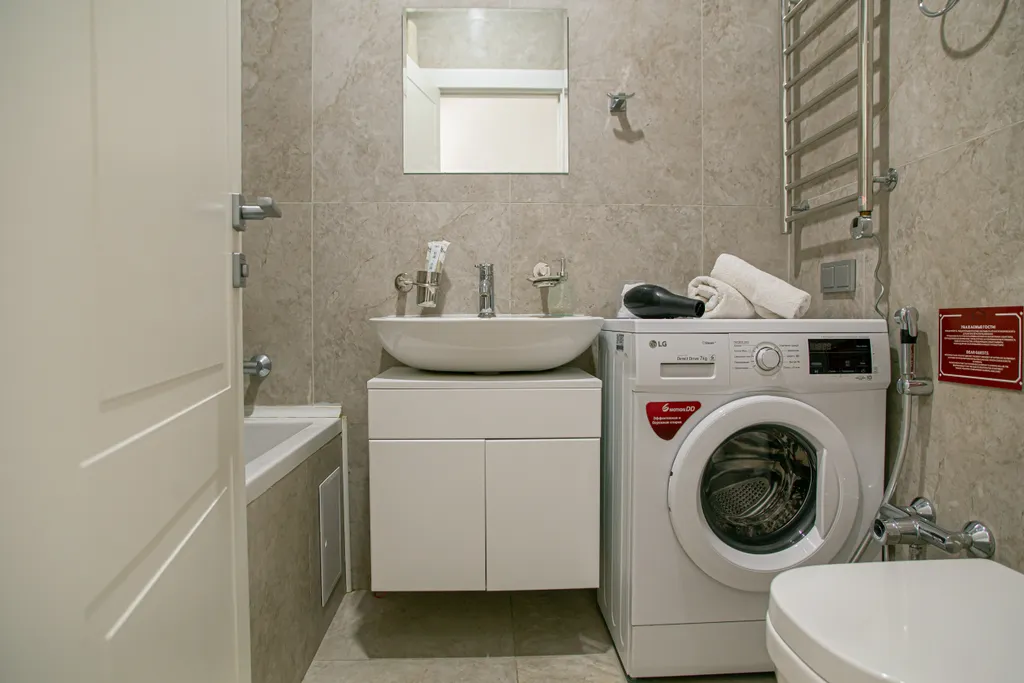 Бизнес-апартаменты с двумя кроватями рядом с ТРЦ MEGA