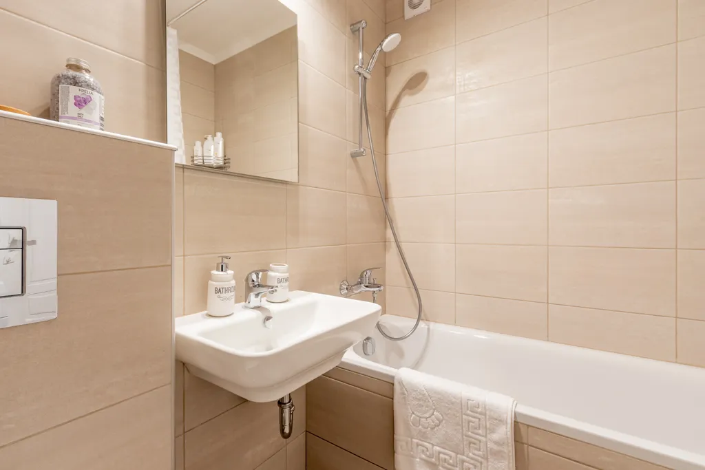 Квартира Квартира Уютная студия рядом с НИИ Петрова — Песочный